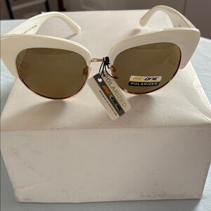 Women's Polarized Cream Sunglasses